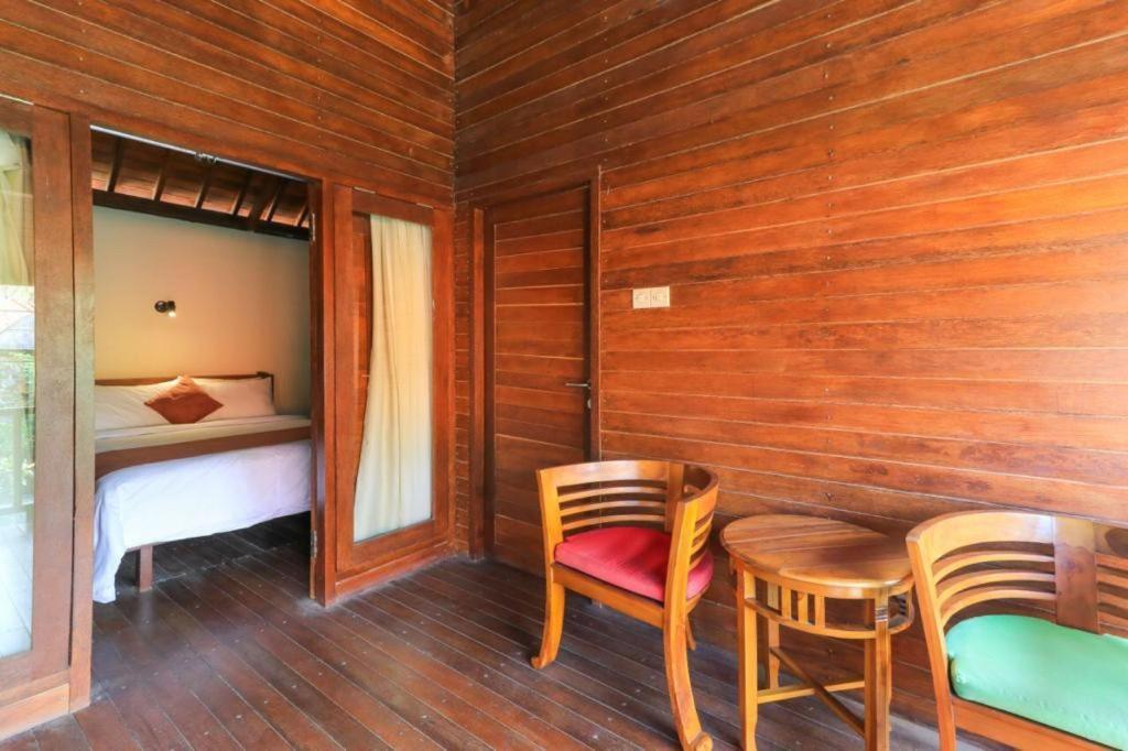 Waterside Inn Nusa Penida Batununggul Exterior photo