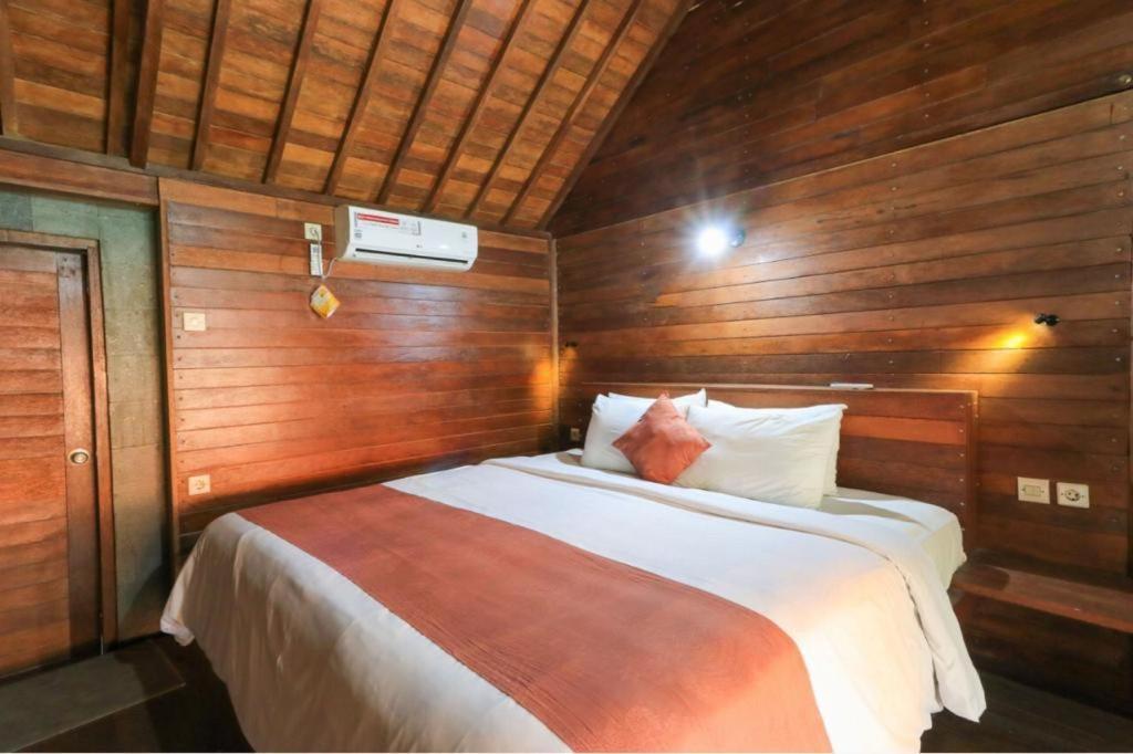 Waterside Inn Nusa Penida Batununggul Exterior photo